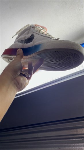 ILAW YARN‼️ | ARK'S Thrift Shoes