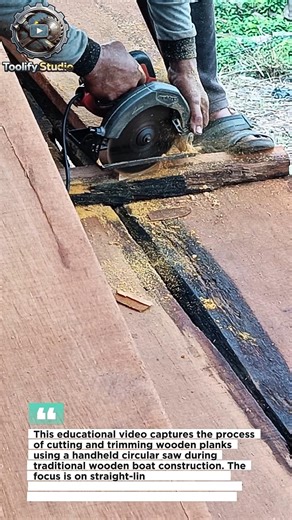 High-Accuracy Wood Cutting Using a Circular Saw | Traditional Boatbuilding Process.