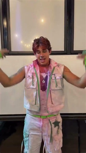 #emillyvickof #leozinho077 #showdosrosas EMILLYVICKOF STORY 720p, h264, youtube 2