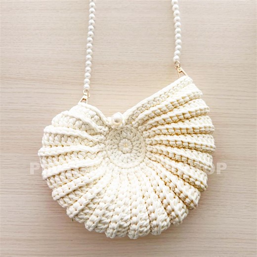 Crochet Spiral Shell Bag: Handmade Boho Crossbody Purse - Etsy