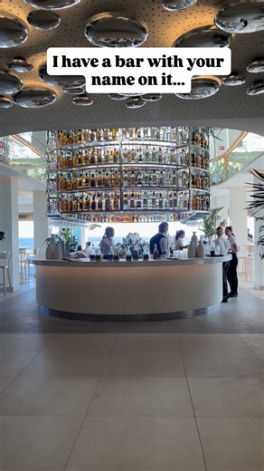 Ikos Resorts offer a wide range of stylish bars to help savour those warm evenings on your holiday (or any time of day for that matter). From vibrant poolside and beach bars serving cocktails to elegant lobby bars and nightclubs. Not forgetting live music, beach parties and West End Shows (without being tacky) to keep you entertained. The good thing is that your All Inclusive package also includes all premium brands and signature drinks crafted by expert mixologists, so you can relax knowing the