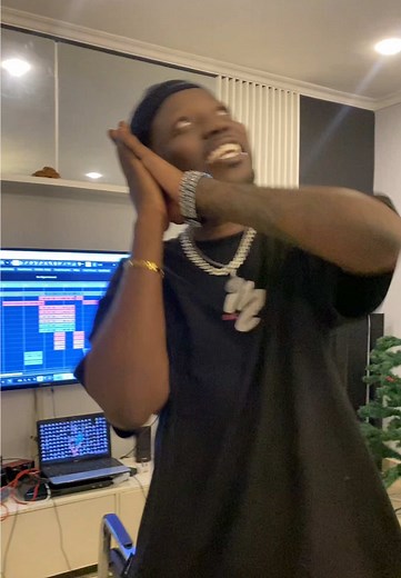 Fun Friday Dance with Team Zeze