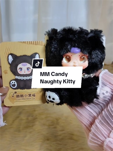 Unboxing the MM Candy Naughty Kitty Blind Box