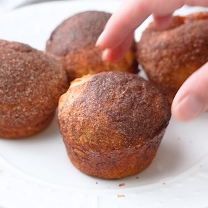 13K views · 114 reactions | Empty Tomb Rolls or Marshmallow Delights – easy cinnamon sugar rolls with a melting marshmallow inside. These are a great symbolic dessert recipe for Easter. https://www.the-girl-who-ate-everything.com/empty-tomb-rolls/ | The Girl Who Ate Everything | Facebook