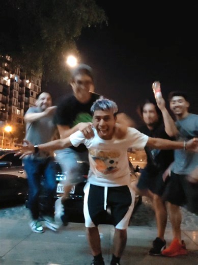 Lo que le pasa al que llega al último al ensayo 😂 #osb #poppunk #punkrock #punksnotdead #ensayo @joseluisgonzalesOficial @Ginovilich @Jose Luis Yataco zevallos @rock en tus venas peru @Unidos por el Rock Nacional @Donde Nacen Los Gritos @Ceniza y Ruido @EscenaLimaCityRockers