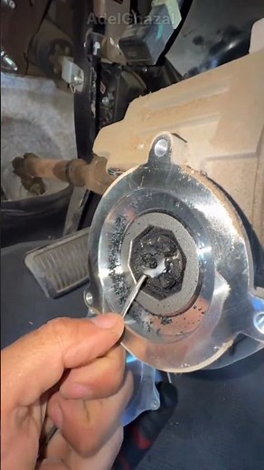Clicking noise when turning the steering wheel 👌 #auto #tecnician #shortvideo #automotivetips