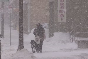 Snowfall warning in effect as weather system moves through region