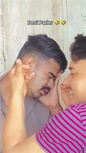 जल्दी वहां से हटो 🤣🤣 funny viral shorts #viral #funny #youtubeshorts #comedy #ट्रेंडिंग #love #trend