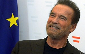"Austrian World Summit": Arnold Schwarzenegger in Wien angekommen
