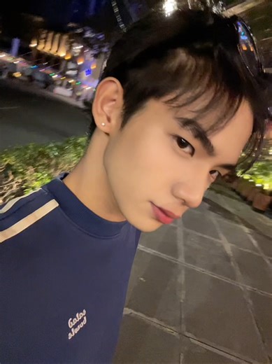 yuro (@yuro.ong)’s videos with original sound - yuro