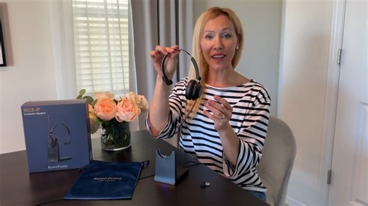 Watch wireless headset with mic for work on Amazon Live