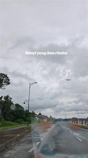 Julia Enterprise (@wmc_mathteacherjulia)’s videos with original sound - flightexperiance