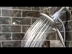 MOEN Attract with magnetix handheld shower