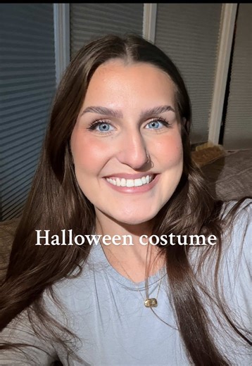 Creative AI Halloween Costumes for Seniors