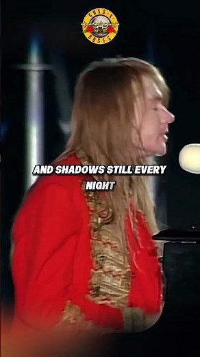 🔫 Guns N' Roses 🌹 - NOVEMBER RAIN (Tokyo Dome) #shorts #gunsnroses #slash