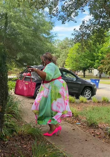Bouncy Dress at Church: How to Style and Wear a Bouncy Dress