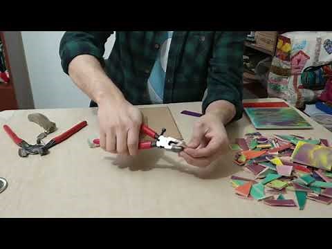 Como hacer un mosaico con la técnica de trencadís de manera simple