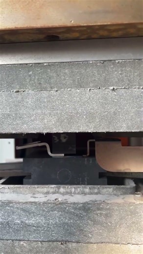 Copper to Aluminum Diffusion Welding | Solid‑State Bond, No Brittle Intermetallics