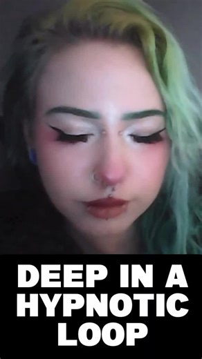 She is stuck in a hypnotic loop. #hypnosis #hypnotized #hypnotism #hypnotizedgirl #hypnotist #hypnosisshow #hypnotizetiktok #hypnotic #realhypnosis