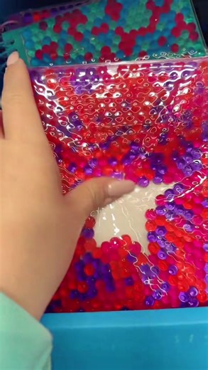 Fisget notebooks are so satisfying ! #fidget #fidgetnotebooks #fidgetoys #fidgets #princesst #princesssquad