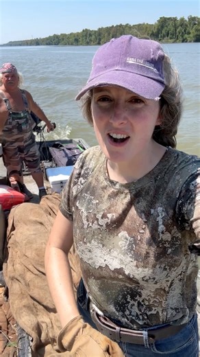 Gators in the boat! We did it! | Anna The Archer