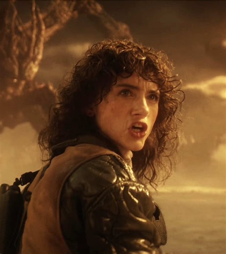 Celebrating Nancy and Robin's Dynamic in Stranger Things Season 4
