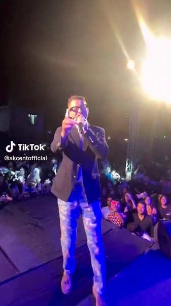 Sing Along with Kamelia by Akcent