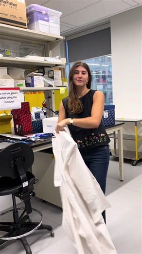 Exploring Crusty Makeup: Science Behind Old Products