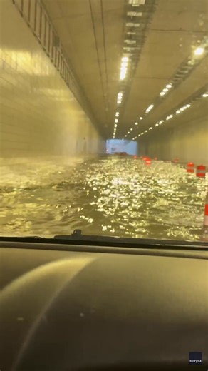 Flooding at DTW!! The woman driving (not me) couldn’t turn around. Airport response in comments… 🎥Storyful 7/28/25 | Jessica Dupnack FOX 2