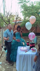 6.3M views · 225K reactions | Quinceañera, recibe regalo inesperado. Gracias por ayudarnos Realce & Figura Spa Panadería el campeon Sueños y primaveras Siguelos el instagram @sypcucuta | Fabio Leal "Más Cerca de la Gente" | Facebook