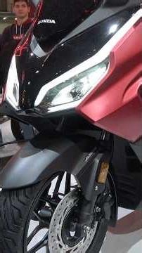 Honda Forza 125 SE 350 at Eicma Like n Subscribe #italy #automobile #eicma #honda #fancam