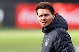 Wednesday begin talks with former Bayern Munich coach Danny Rohl over manager job