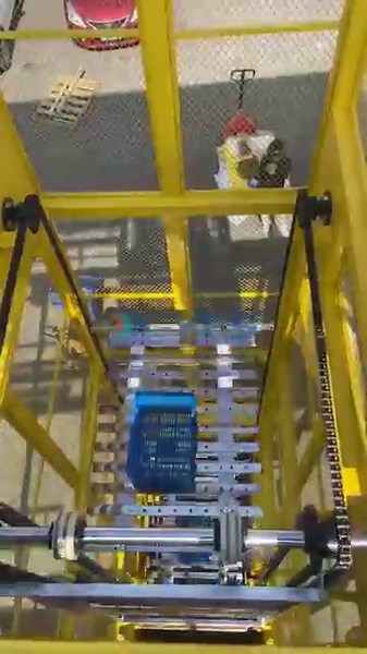 vertical coveyor lift--let transport become easier