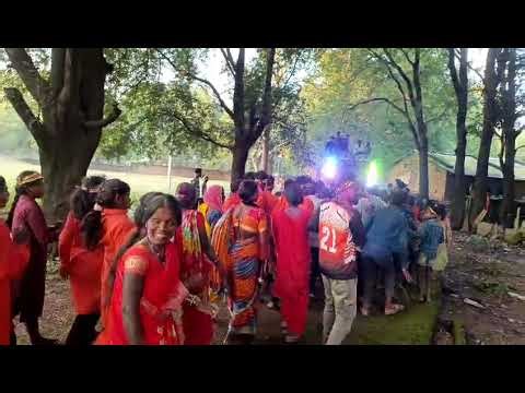 leja leja Re // halbi song #bastriya old geet !! Like subscribe 👌 laxmi visarjan m melody