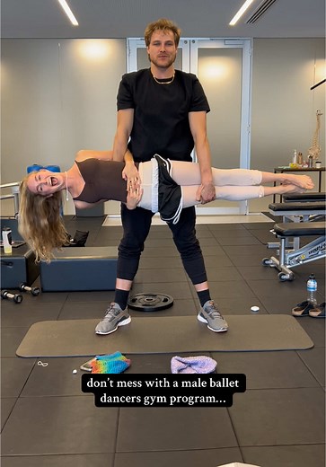 Male Ballet Dancers: Strength and Technique Unleashed