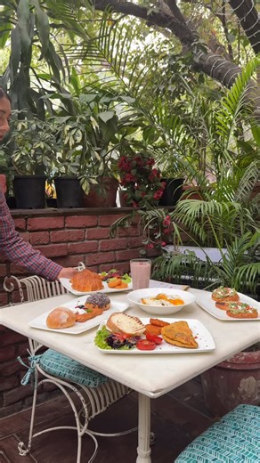 Diggin Cafe on Instagram: "Your breakfast spread is ready ☀️ Melt-in-your-mouth croissants, eggs just the way you like them, fresh bakes, and our new breakfast favourites waiting to be devoured. 🤌🏻 Come and enjoy your slow mornings, good coffee, and a table full of reasons to stay longer at Diggin 🍳🥐"