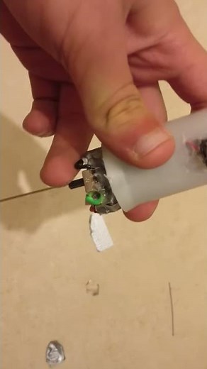 Homemade DIY 1000000v tazer \\ stun gun (1000kv)