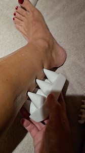 #BlasterSister @fasciafixbodywrx “The ProNugget is so versatile!! Tapping for stress relief 🔥 Scribble to de-sensitize the tissue Nugget out deep fascia adhesions that are stuck around the bone Define and sculpt…trigger point… This has been my lifesaver during my extra busy seasons in life! I have found to always use it during school to release tension headaches, reduce anxiety, release muscle tension, etc!” We love to hear how you use our new ProNugget! 🖤 #testimony #clientlove #pronugget #fa