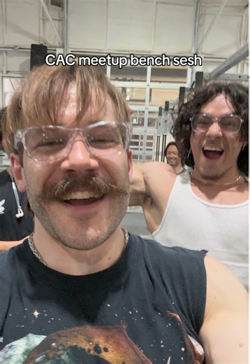 The SBL secret police is gonna gulag us for this, probably expel the CAC from the SBL Council entirely… @天 @Skylar @Dillon @Beaz:) @Coach Aaron #sbl #benchpress #coachaaroncorner #sciencebasedtraining #gymtok