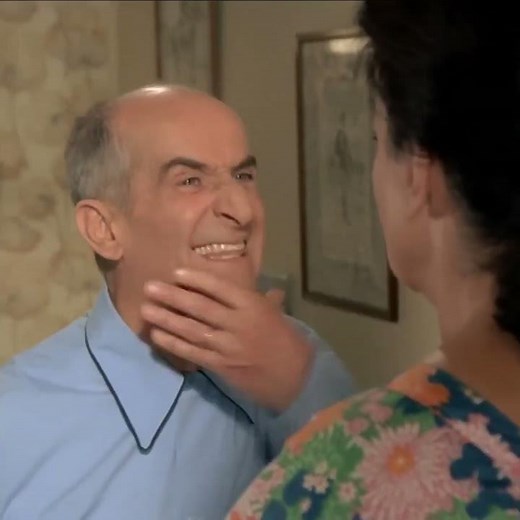 LE GENDARME ET LES EXTRATERRESTRES (1979) Avalez, c'est une surprise !