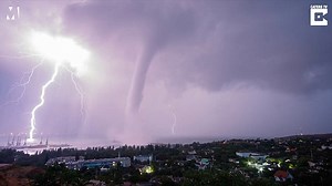 Time-lapse of tornado ripping through Crimea