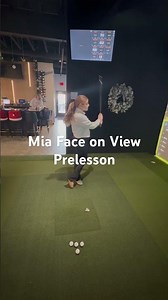 Mia Face-on View Prelesson