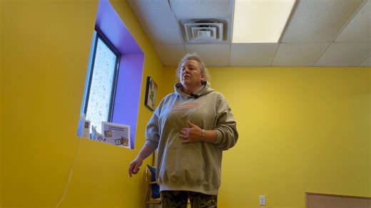 Introducing the Vibe…personal wellness device; a handheld PEMF machine. I have been using between MagnaWave sessions & I really like it. My husband has also been using it and finds it helpful… This is my affiliate link. I do receive a small monetary reward. I am looking into bringing them in to sell, it for now you can treat yourself here… https://resona.health/?ap_id=PawsUWI #pawsitivelyunleashed #CanineWellness #pemftherapy | Pawsitively Unleashed!