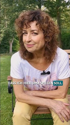 Die großartige Isabel Varell spielt in unserer neuen Serie die warmherzige Mutter & Oma Inga! 🥰