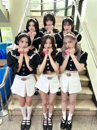 Understanding the Debate: ITZY vs. IVE Performance