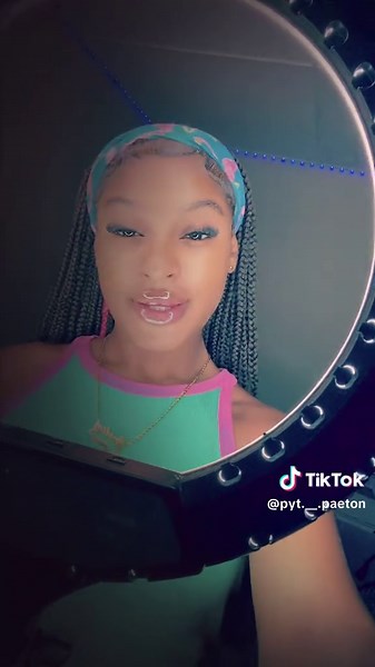 Pretty Face: Discover Your Unique Beauty