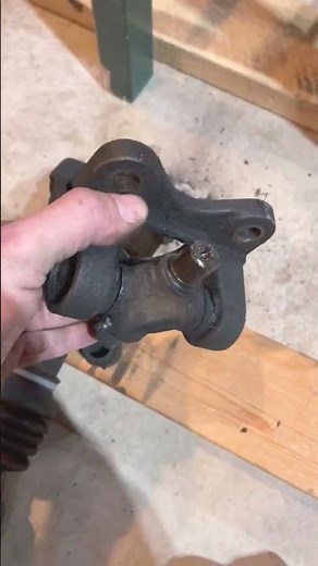 How to change a U joint!