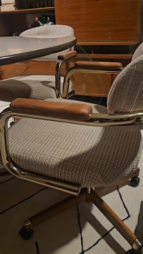 Just picked up this vintage Chromcraft Mid-Century Modern dining set on Facebook Marketplace 😮🔥 Brass chairs, wood star bases, and that original gold-fleck table top that perfectly matches the chairs… #chromcraft #midcenturymodern #mcm #mcmfurniture #vintagefurniture