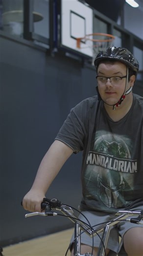 Celebrating Scottish Disability Sport Week! At Active Dundee, we believe sport is for everyone. That’s why we offer weekly sessions tailored for individuals with assisted support needs (ASN) - creating an inclusive space where everyone can thrive. Today we’re sharing Cameron’s story: Adapted cycling gives Cameron confidence and the chance to enjoy time with friends. These sessions are fun, inclusive, and designed for people with a range of disabilities. To find out more about our Disability Spor