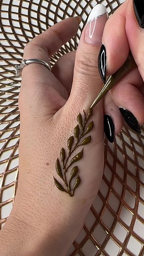 ‏Easy patterns #henna #hennaclass #hennadubai